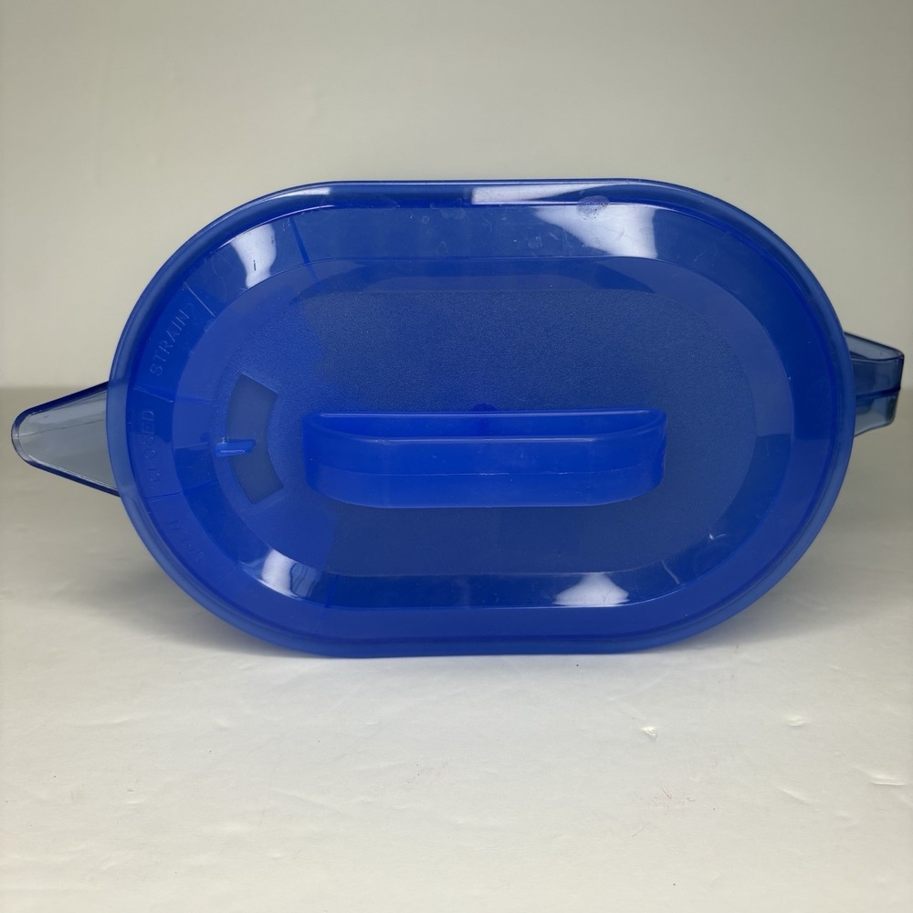 HTF Pampered Chef Blue Quick Stir Pitcher 1 Gallon Clear Checkerboard Design EUC - Picture 8 of 11